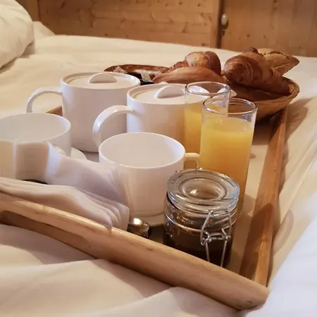 Relais Mont Jura Adults Only Bed & Breakfast
