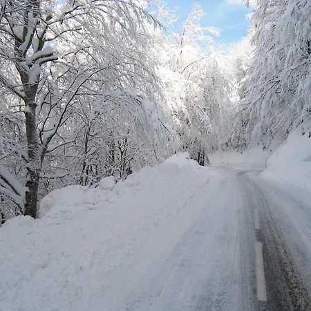 Relais Mont Jura Adults Only Bed & Breakfast *