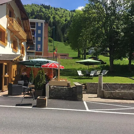 Relais Mont Jura Adults Only Bed & Breakfast *